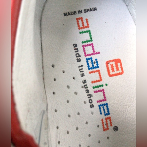 andanines* (26 Eu) (9.5 US) ToddlerG Red Maryjane Shoes, Imported Spain. NWT - Picture 8 of 8